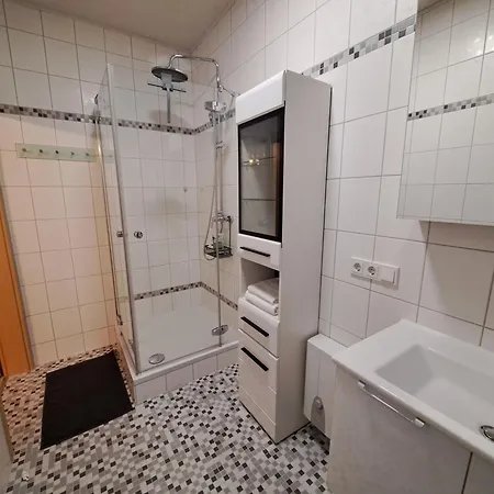 Sonnen 1 - Erdgeschoss-Wohnung Mit Arbeitszimmer Und Parkplatz Bexbach Экстерьер фото