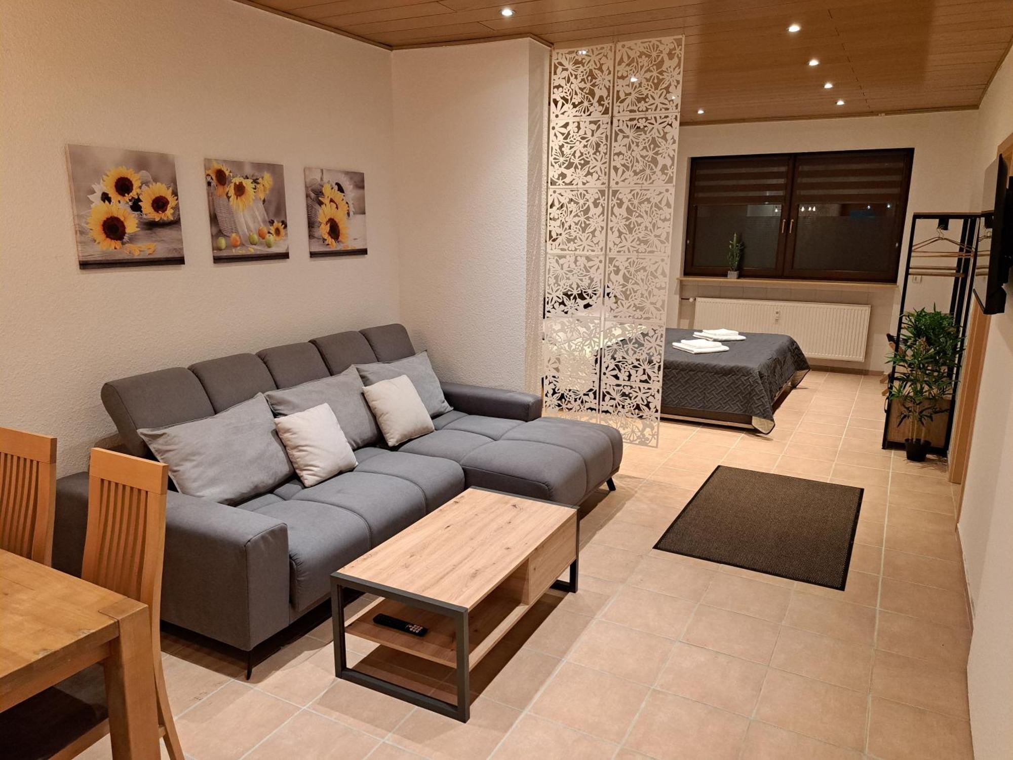 Apartment Sonnen 1 - Erdgeschoss-wohnung Mit Arbeitszimmer Und Parkplatz *